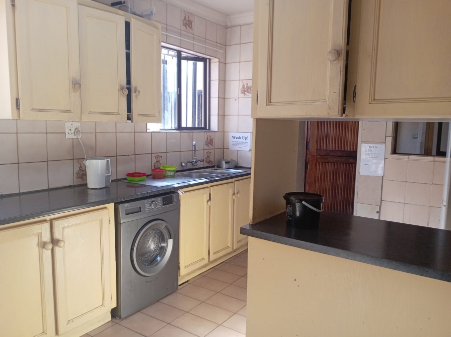 21 Bedroom Property for Sale in Gezina Gauteng