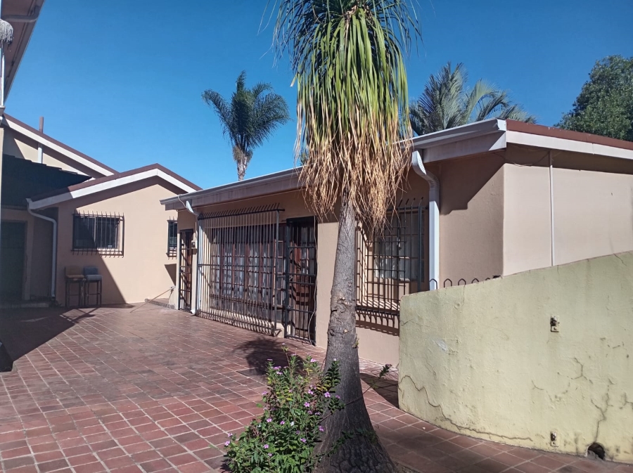 21 Bedroom Property for Sale in Gezina Gauteng