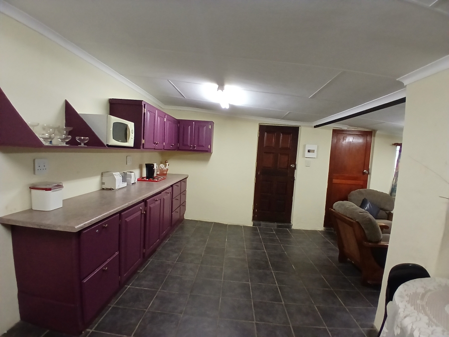 8 Bedroom Property for Sale in Gerardsville Gauteng