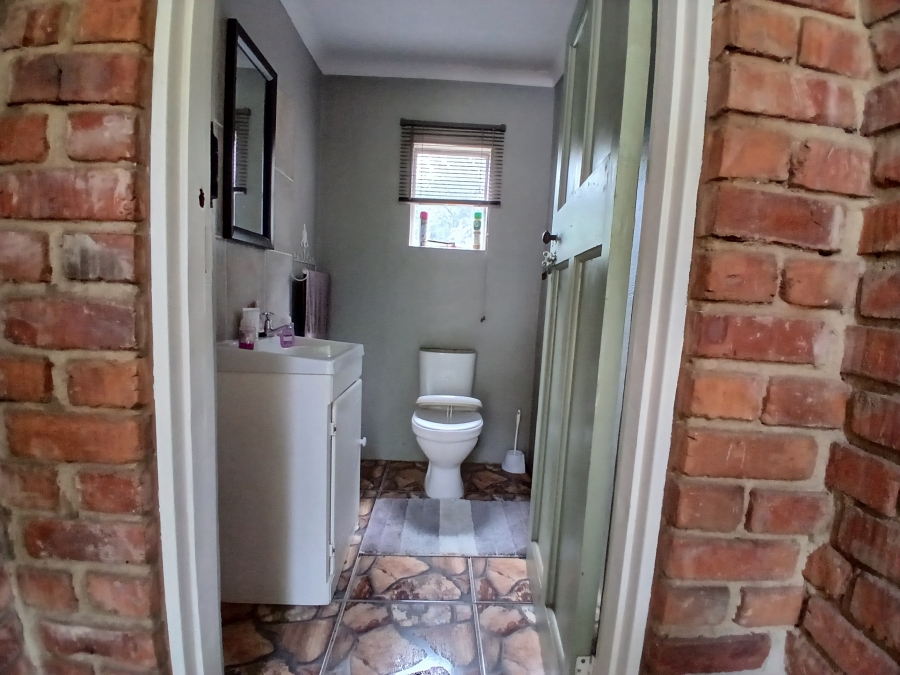 8 Bedroom Property for Sale in Gerardsville Gauteng