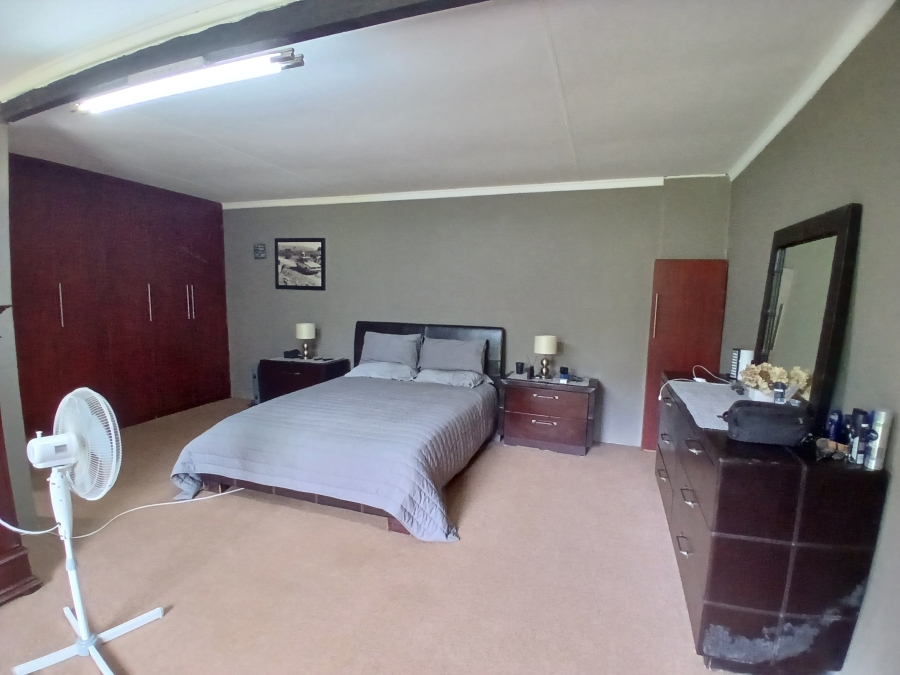 8 Bedroom Property for Sale in Gerardsville Gauteng