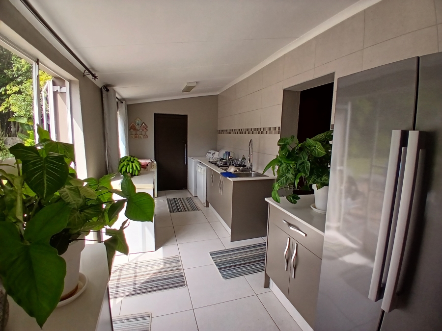 8 Bedroom Property for Sale in Gerardsville Gauteng