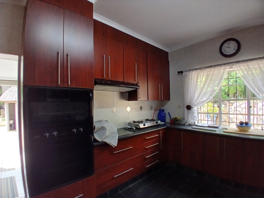 8 Bedroom Property for Sale in Gerardsville Gauteng