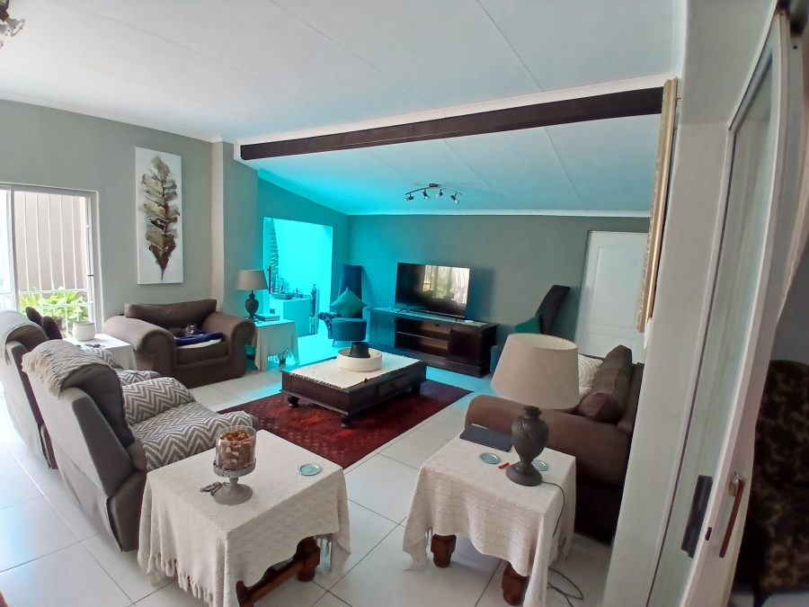 8 Bedroom Property for Sale in Gerardsville Gauteng