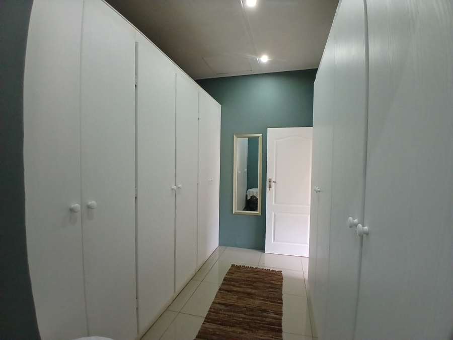 8 Bedroom Property for Sale in Gerardsville Gauteng