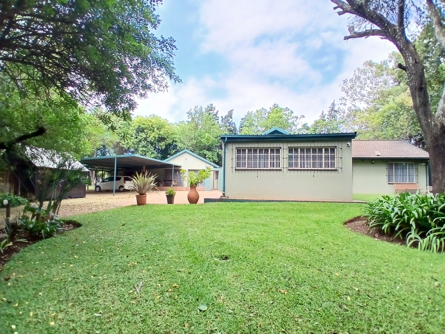 8 Bedroom Property for Sale in Gerardsville Gauteng