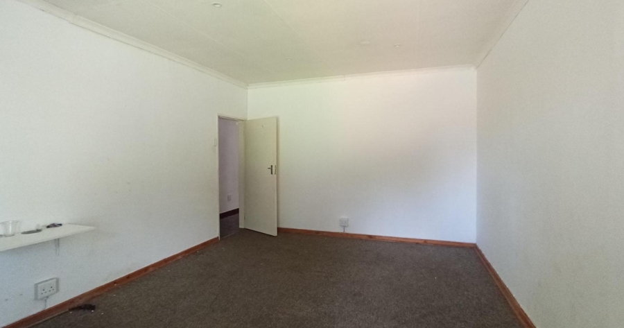 4 Bedroom Property for Sale in Dorandia Gauteng