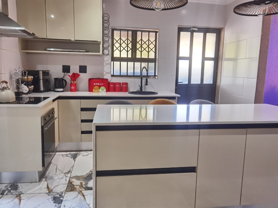 3 Bedroom Property for Sale in Booysens Gauteng