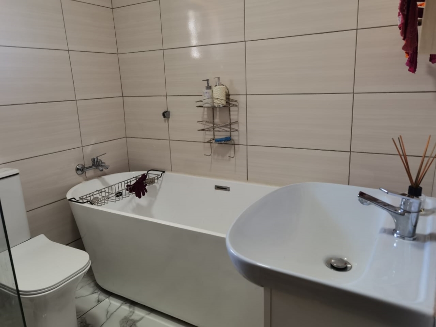 3 Bedroom Property for Sale in Booysens Gauteng