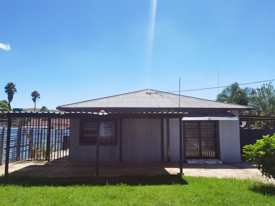 3 Bedroom Property for Sale in Booysens Gauteng