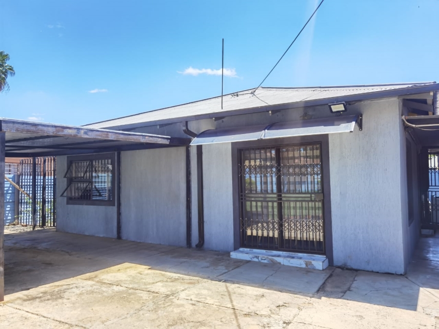 3 Bedroom Property for Sale in Booysens Gauteng
