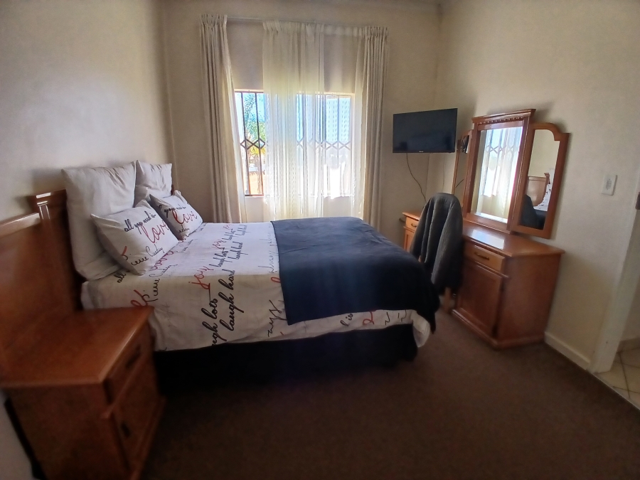3 Bedroom Property for Sale in Country View Gauteng