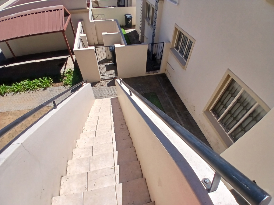 3 Bedroom Property for Sale in Country View Gauteng