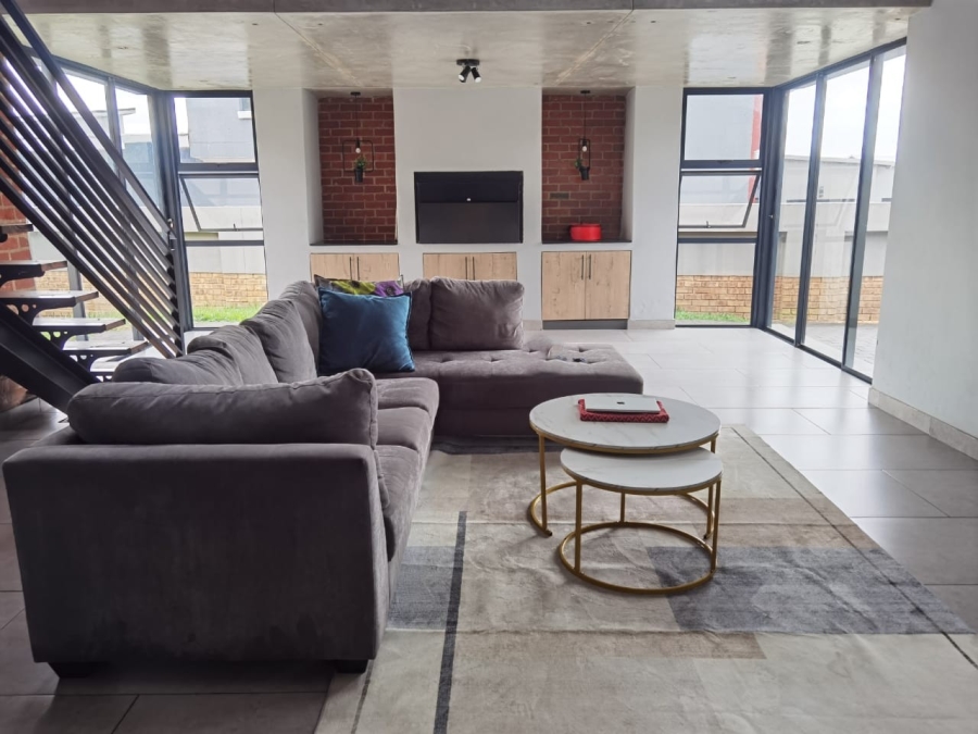 3 Bedroom Property for Sale in Kameeldrift East Gauteng