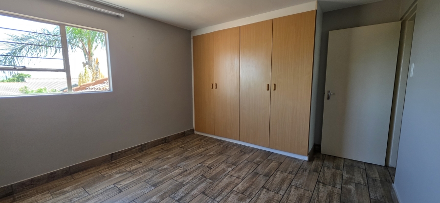 To Let 2 Bedroom Property for Rent in Kensington Gauteng