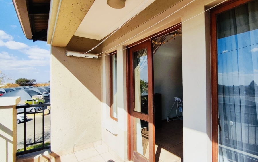 2 Bedroom Property for Sale in Meyersdal Gauteng