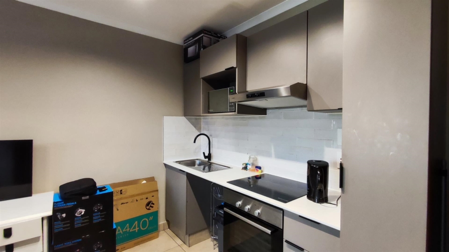 1 Bedroom Property for Sale in Bedfordview Gauteng