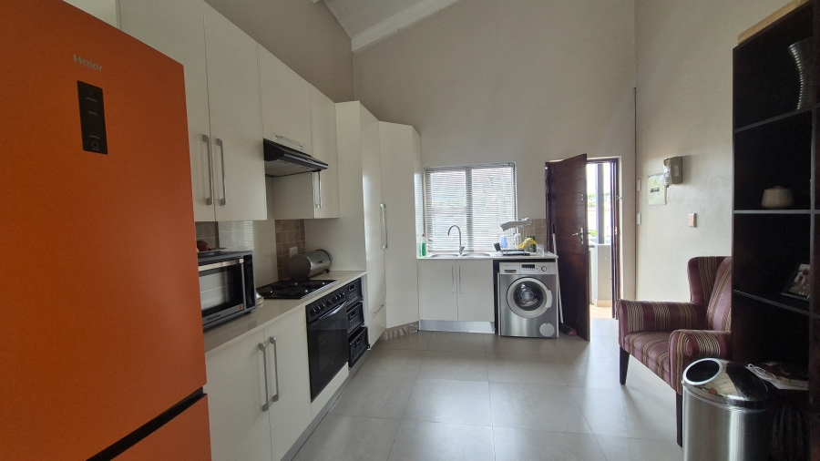 3 Bedroom Property for Sale in Greenstone Hill Gauteng