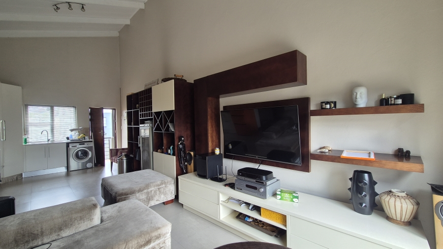 3 Bedroom Property for Sale in Greenstone Hill Gauteng