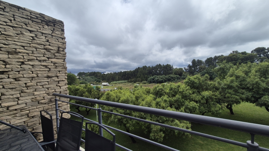 3 Bedroom Property for Sale in Greenstone Hill Gauteng