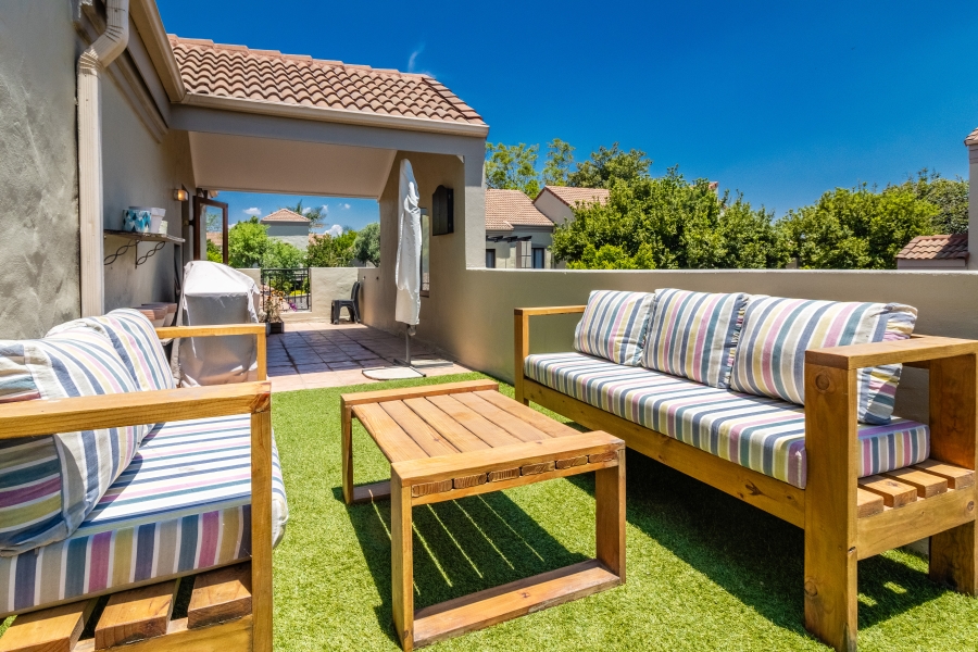 2 Bedroom Property for Sale in Douglasdale Gauteng