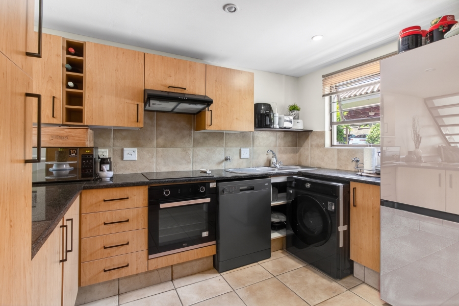 2 Bedroom Property for Sale in Douglasdale Gauteng