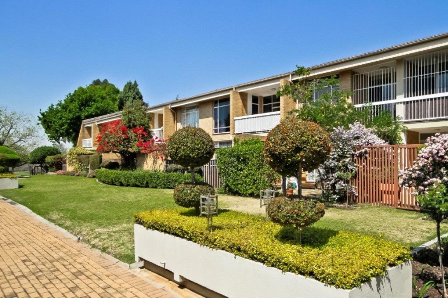 2 Bedroom Property for Sale in Illovo Gauteng