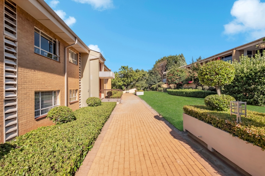 2 Bedroom Property for Sale in Illovo Gauteng