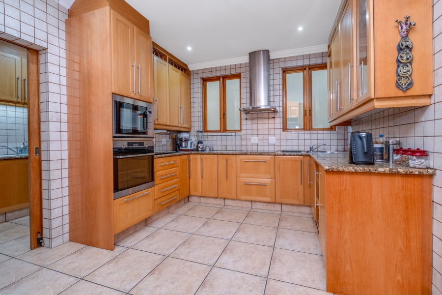 4 Bedroom Property for Sale in Morningside Gauteng