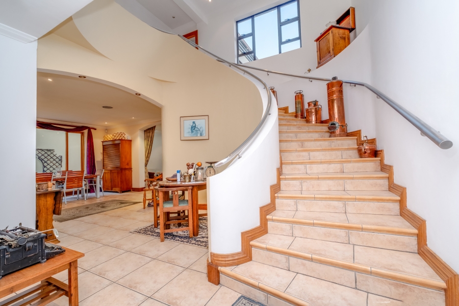 4 Bedroom Property for Sale in Morningside Gauteng