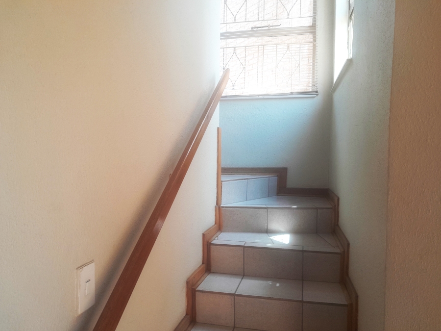 3 Bedroom Property for Sale in Oakdene Gauteng