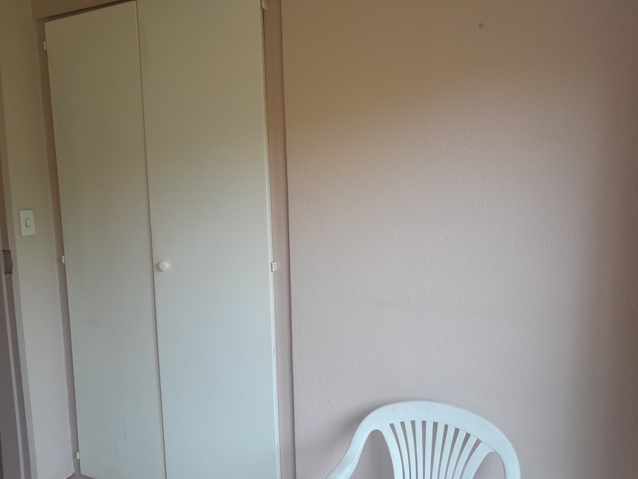 3 Bedroom Property for Sale in Oakdene Gauteng