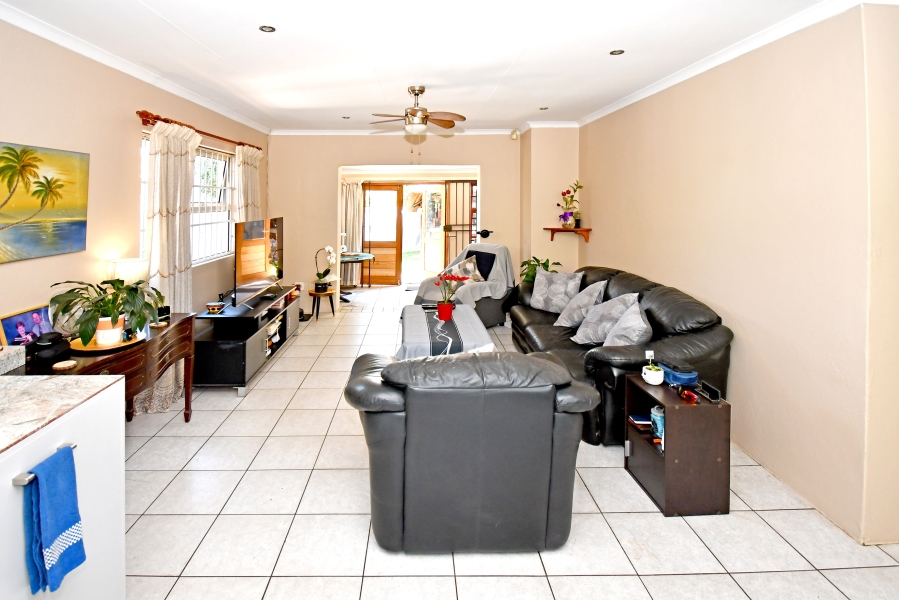 2 Bedroom Property for Sale in North Riding Gauteng