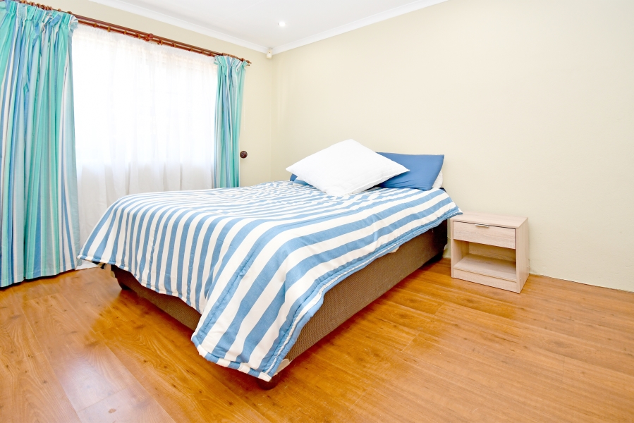 2 Bedroom Property for Sale in North Riding Gauteng
