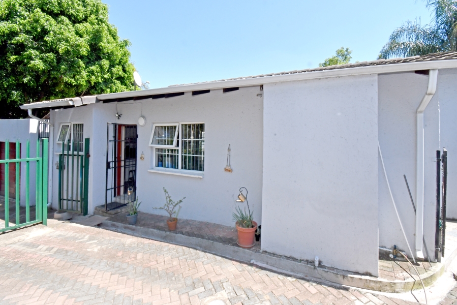 2 Bedroom Property for Sale in North Riding Gauteng
