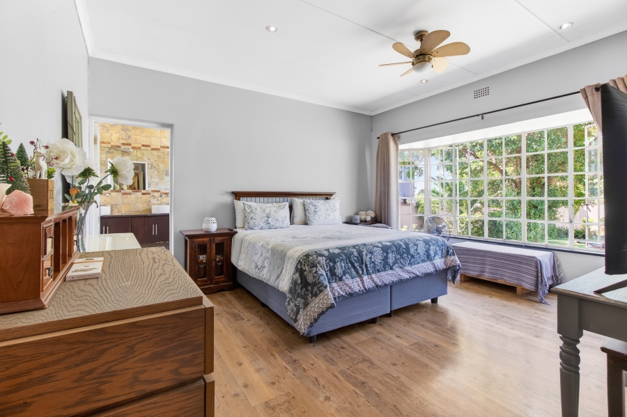 5 Bedroom Property for Sale in Bryanston Gauteng