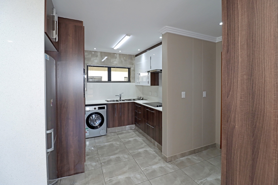 To Let 2 Bedroom Property for Rent in Bedfordview Gauteng