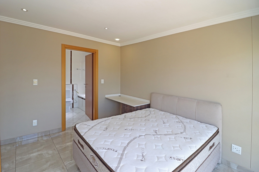 To Let 2 Bedroom Property for Rent in Bedfordview Gauteng