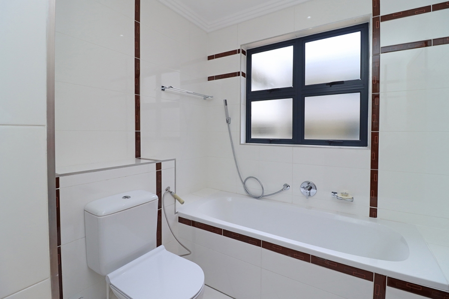 To Let 2 Bedroom Property for Rent in Bedfordview Gauteng