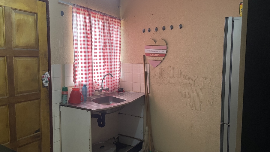 2 Bedroom Property for Sale in Tsakane Gauteng