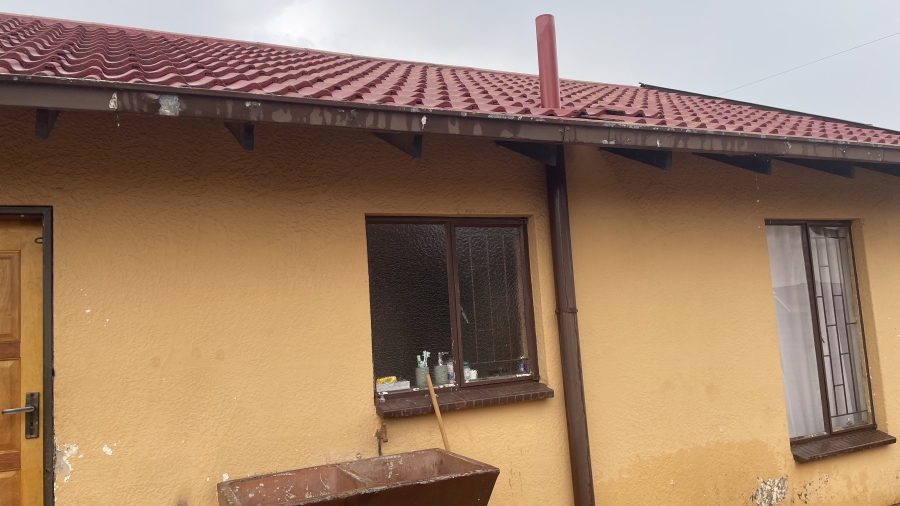 2 Bedroom Property for Sale in Tsakane Gauteng