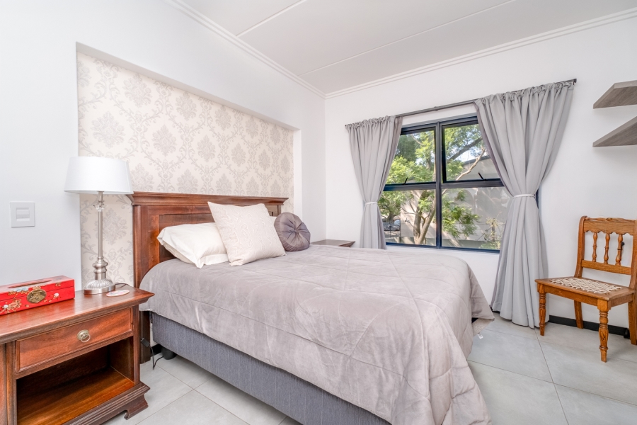 2 Bedroom Property for Sale in Bryanston Gauteng