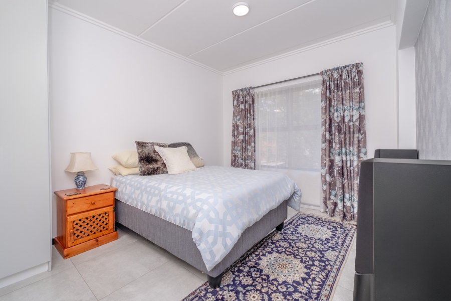 2 Bedroom Property for Sale in Bryanston Gauteng