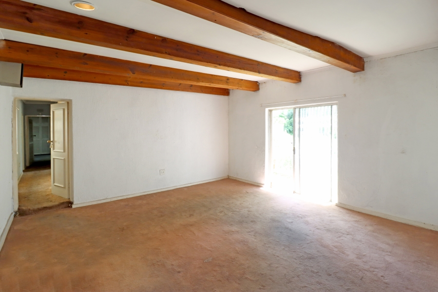 4 Bedroom Property for Sale in Corlett Gardens Gauteng