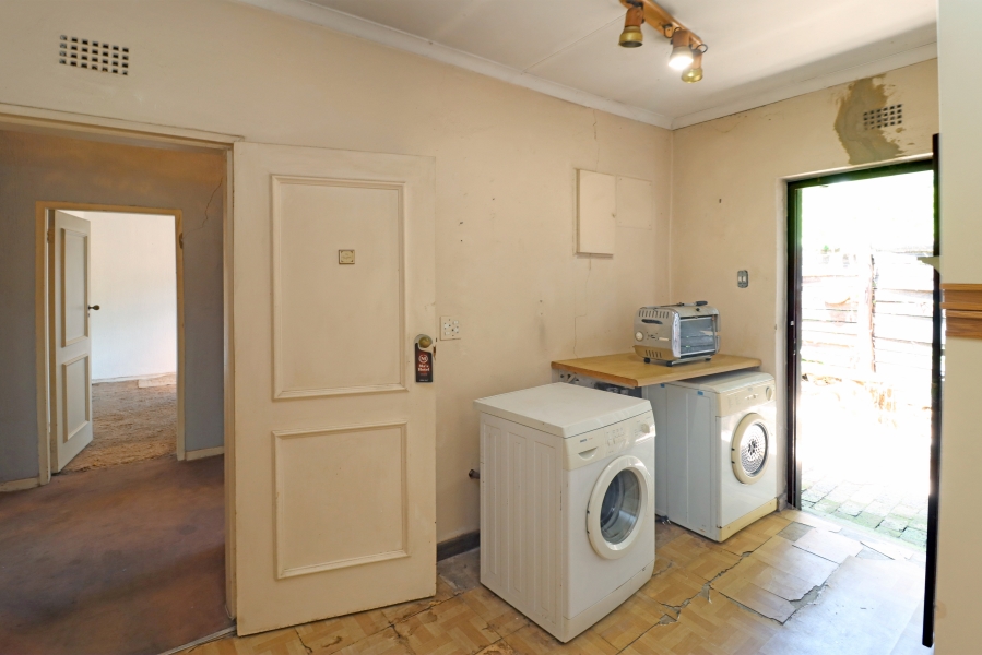 4 Bedroom Property for Sale in Corlett Gardens Gauteng