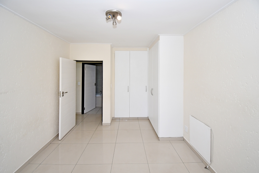 1 Bedroom Property for Sale in Jackal Creek Golf Estate Gauteng