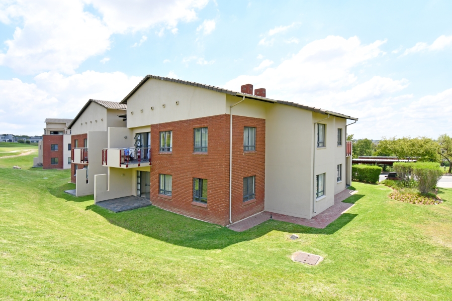 1 Bedroom Property for Sale in Jackal Creek Golf Estate Gauteng