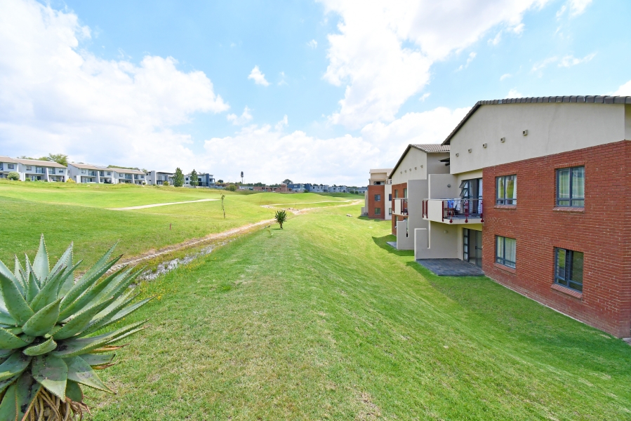 1 Bedroom Property for Sale in Jackal Creek Golf Estate Gauteng