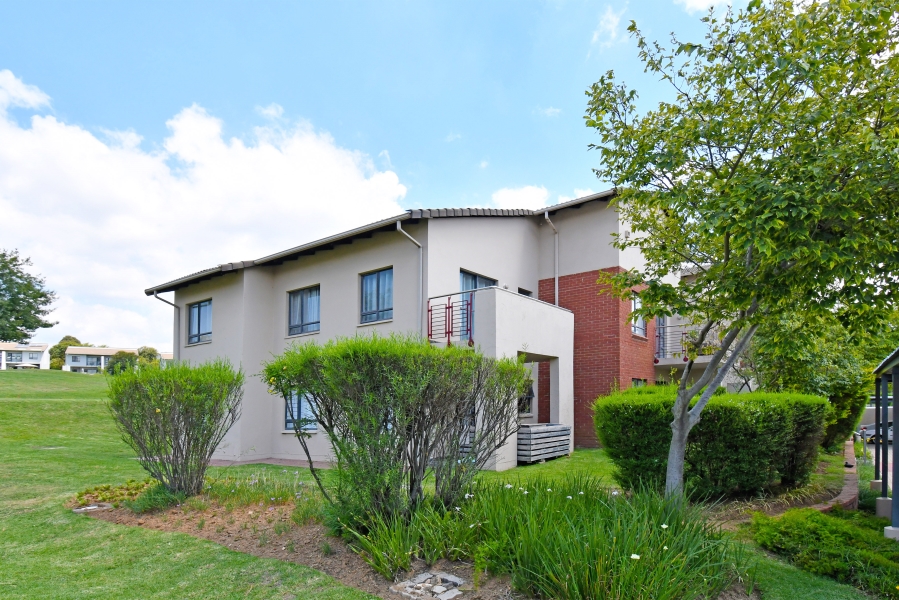 1 Bedroom Property for Sale in Jackal Creek Golf Estate Gauteng