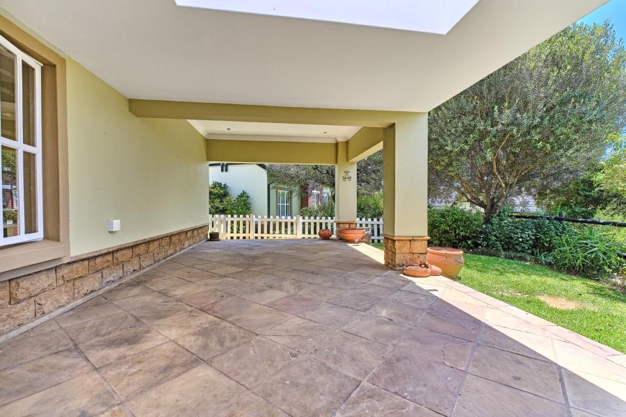 2 Bedroom Property for Sale in Waterfall Hills Mature Lifestyle Estate Gauteng